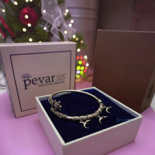 Oxidized Silver Adjustable Turtle Dolphin Kada Bracelet