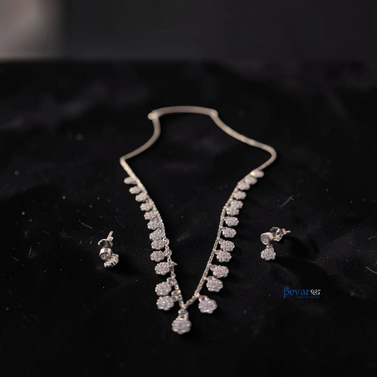 Sterling Silver Sparkling Small Flower Necklace Set