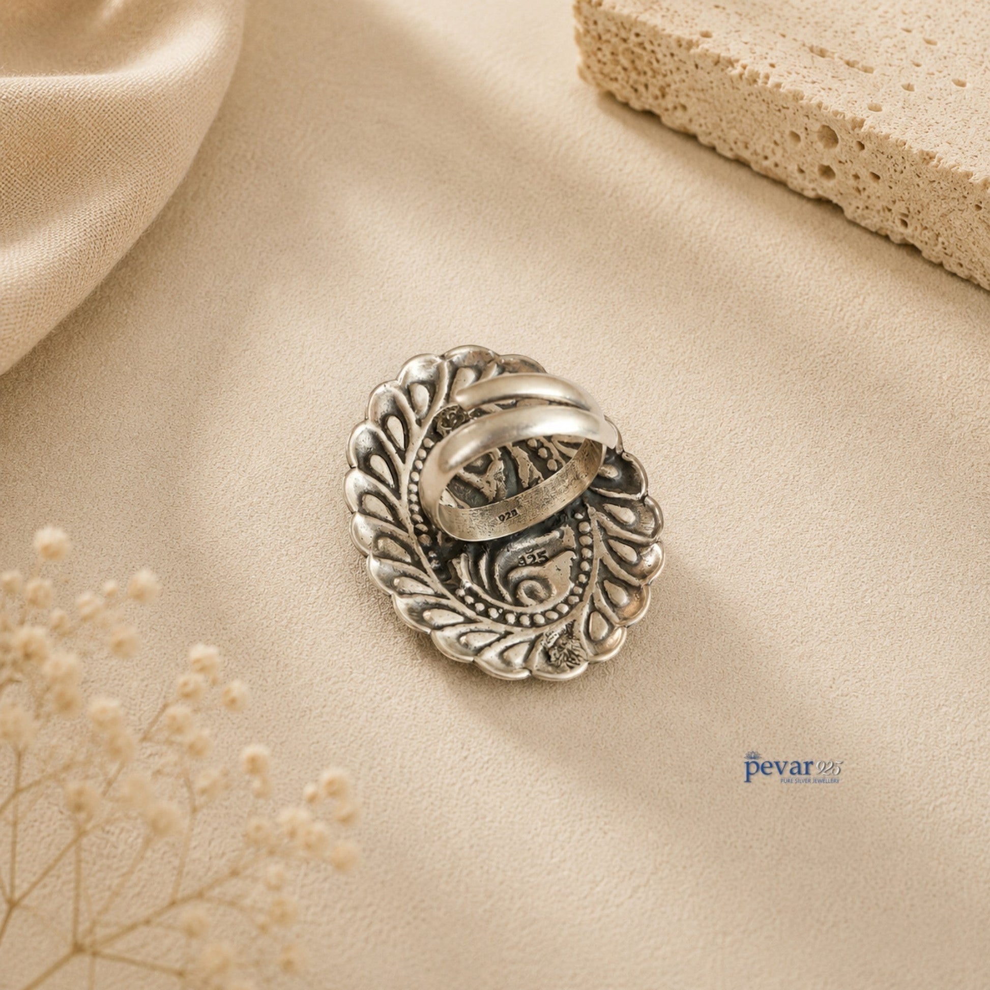 pevar925 oxidized silver adjustable ring featuring an oval leaf motif with intricate traditional chitai engraving